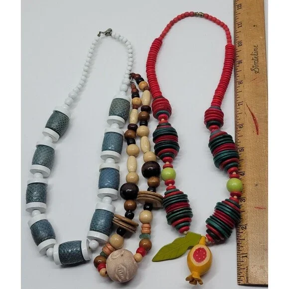 5 Vtg Wood & Seashell Tropical Fashion Beaded Necklace lot Handmade Layered Boho - Picture 10 of 15